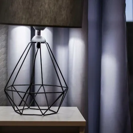 Clicktheflat Tamka Street *