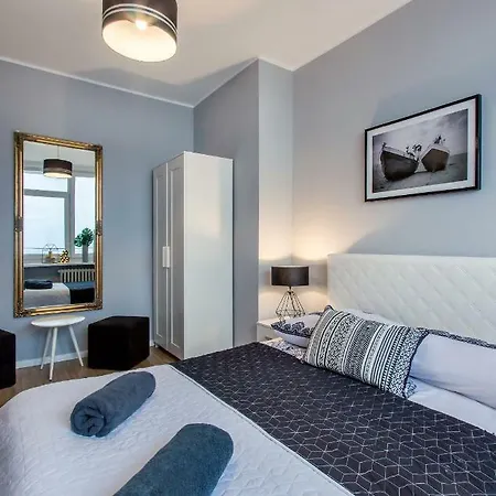 Apartment Clicktheflat Tamka Street