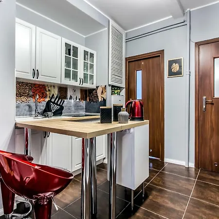 Clicktheflat Tamka Street *